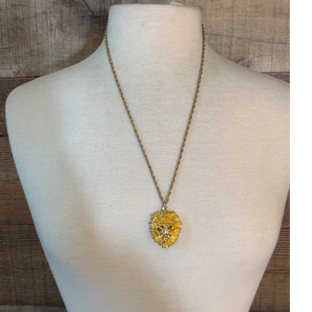 Vintage Lion Head Solid Perfume Locket Pendant Necklace Gold Tone Rope Chain 24"